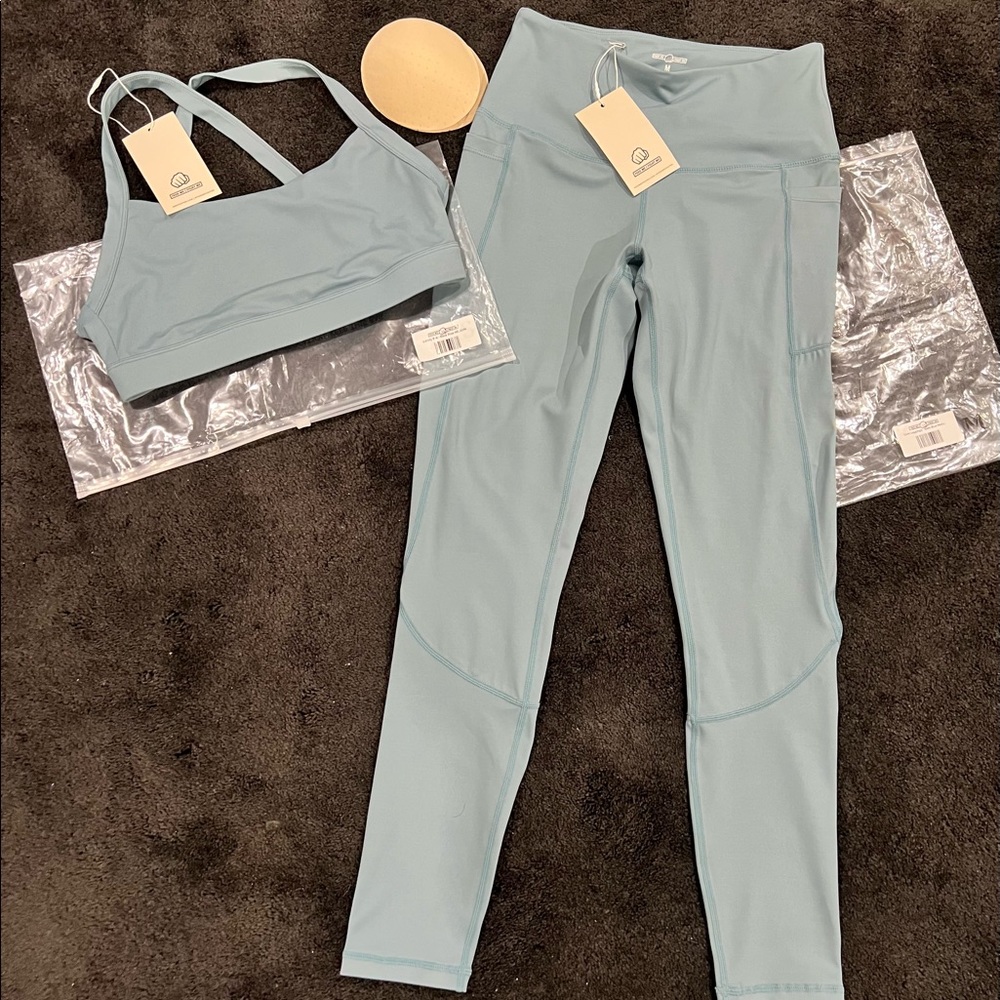Slate Blue Feed Me Fight Me leggings bra set Sz med